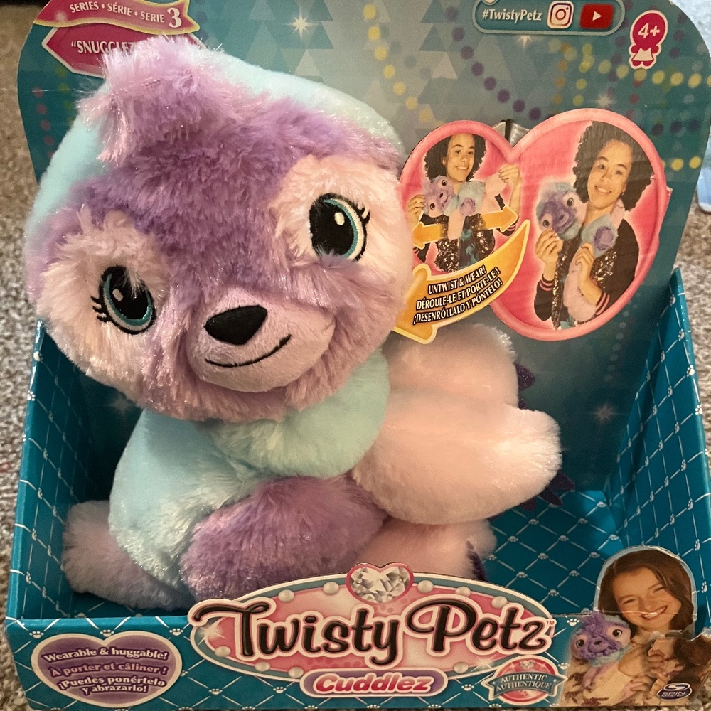 NIB Twisty Petz Cuddlers-Sloth
